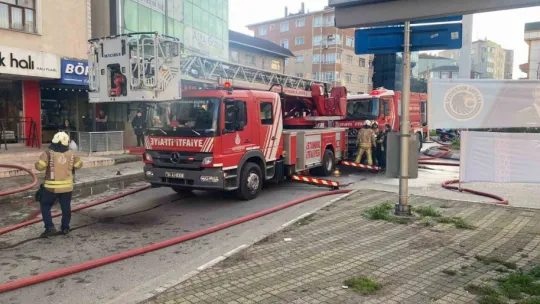 Kartal'da yangın