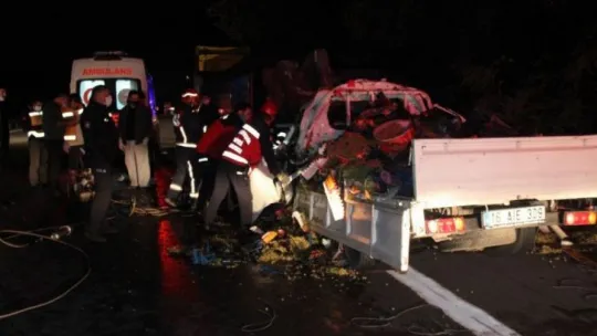 Kartepe'de kamyonetten cansız bedenini çıkardılar!