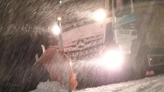 Kartepe'de kar yağışı etkili oluyor