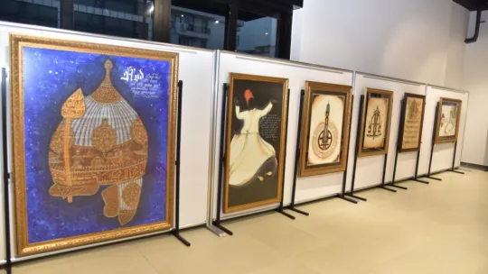 Kartepe'de kutsal emanetler sergisi açıldı