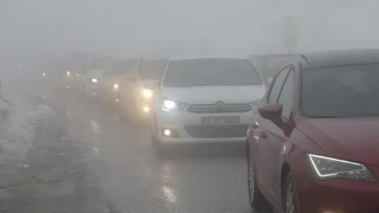 Kartepe yolunda 3 kilometrelik araç kuyruğu