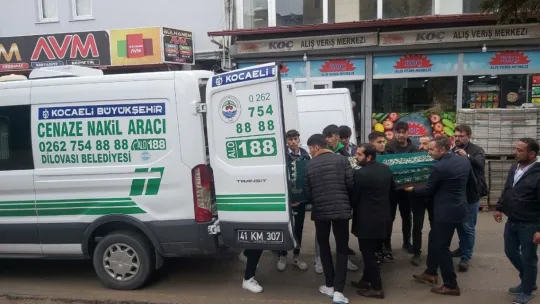 Kavgada kazara vurulan babaya hüzünlü veda