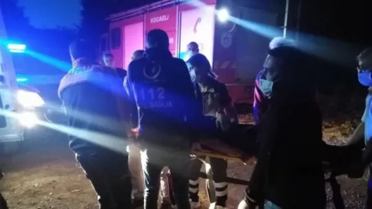 Kayalıklardan düşen vatandaş ve yardım ararken kaybolan arkadaşı bulundu