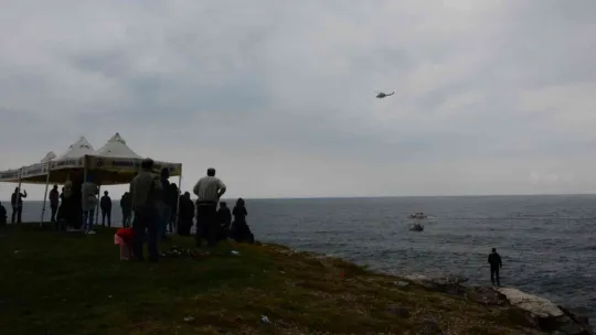 Kaybolan vatandaşı arama çalışmaları helikopter desteğiyle sürüyor