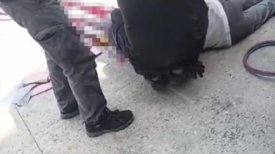 Kaynak sırasında kafası ezilen şoför feci şekilde can verdi
