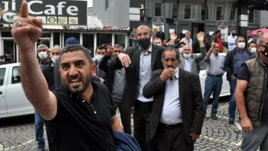 'Kayyum kayyum' sloganları attılar!