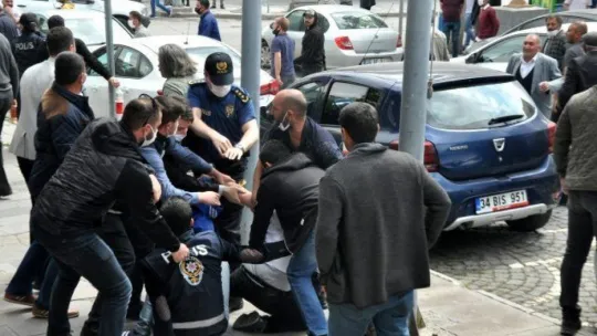 'Kayyum kayyum' sloganları attılar!