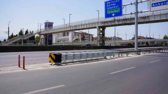 Kaza riskinin yüksek olduğu 3 bölgeye çarpışma yastıkları monte edildi