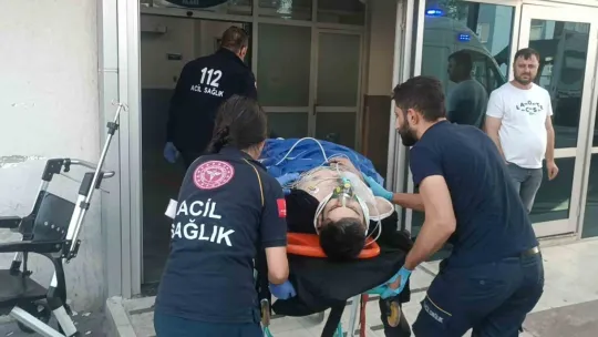 Kaza yapan motosikletli ağır yaralandı