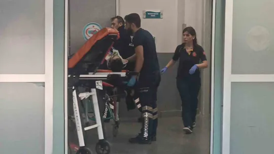 Kaza yapan motosikletli ağır yaralandı