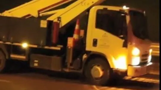 Motosikletli kurye ağır yaralandı