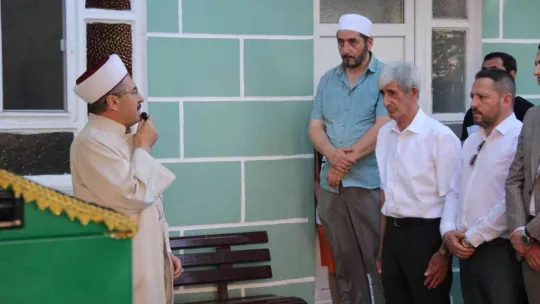 15 yaşındaki Sümeyye son yolculuğuna uğurlandı