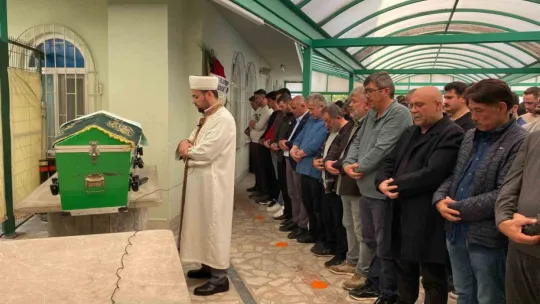 Kazada hayatını kaybeden genç, memleketinde son yolculuğuna uğurlandı