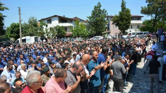 Özel harekatçı, gözyaşlarıyla son yolculuğuna uğurlandı