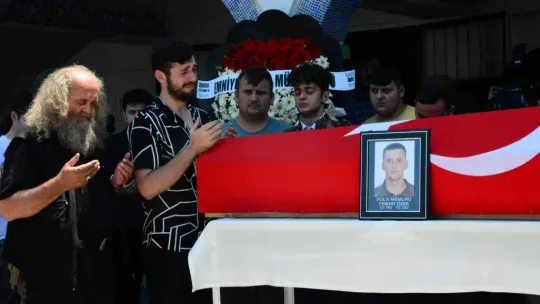 Özel harekatçı, gözyaşlarıyla son yolculuğuna uğurlandı