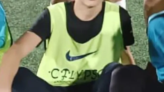 Kazada ölen 17 yaşındaki futbolcu son yolculuğuna uğurlandı