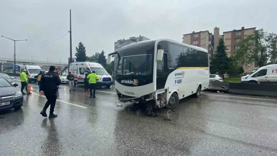 Kazaya uykuda yakalandılar: 6 kişi yaralandı