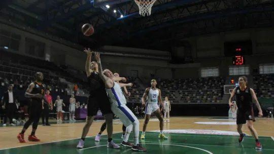 İzmit Belediyespor yine mağlup oldu 69-80