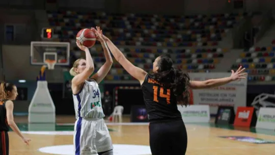 İzmit Belediyespor yine mağlup oldu 69-80