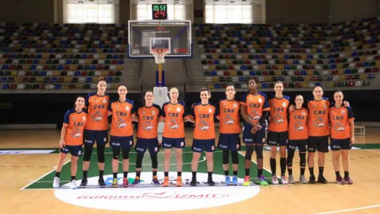 İzmit Belediyespor ilk galibiyetini aldı: 76 - 71
