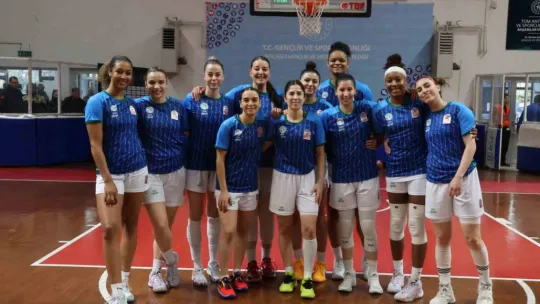 İzmit Belediyespor, Play-Off'a veda etti: 75 - 78