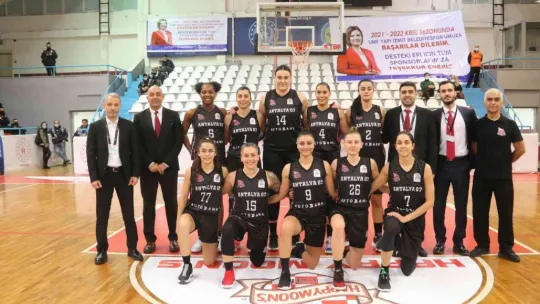 İzmit Belediyespor yine mağlup oldu: 51- 60
