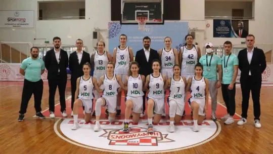 İzmit Belediyespor yine mağlup oldu: 51- 60