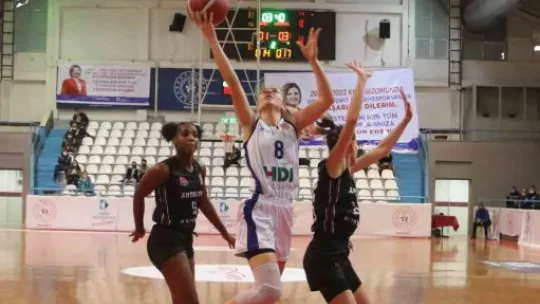 İzmit Belediyespor yine mağlup oldu: 51- 60