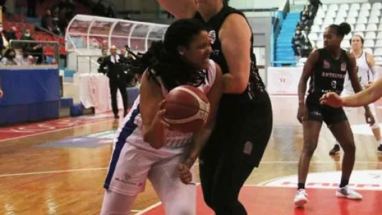 İzmit Belediyespor yine mağlup oldu: 51- 60