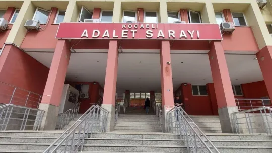 16 yaşındaki genç kıza cinsel istismarda bulundu