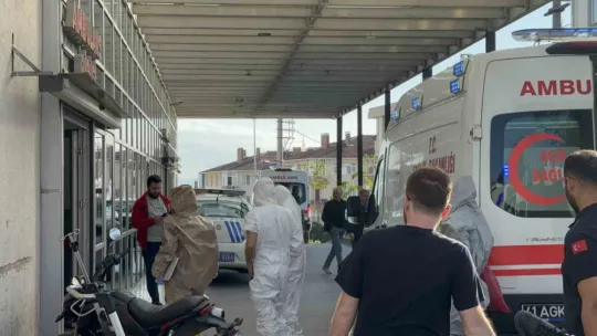 Kimyasal temas paniği: 4 işçi hastaneye kaldırıldı