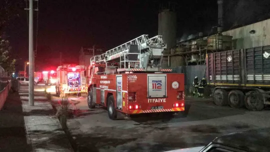 Kimyasal tepkime yoğun duman oluşturdu, göz gözü görmedi