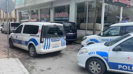 Kıraathanede silahlı kavga: 2 kardeş yaralandı