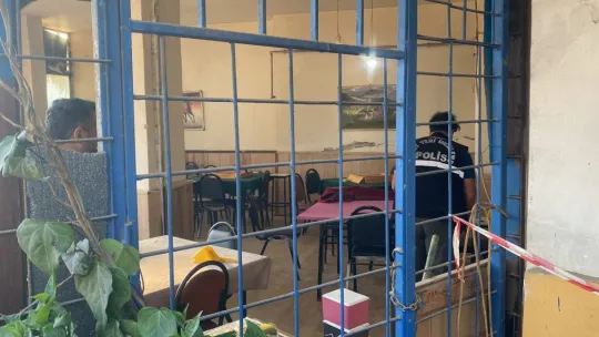 Kıraathaneye ateş açarak kayıplara karıştı
