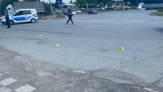 Kiracı, iş yeri sahibinin dükkanına yine kurşun yağdırdı