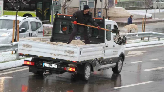 Büyükşehir milyonlarca liralık ham tuz alacak