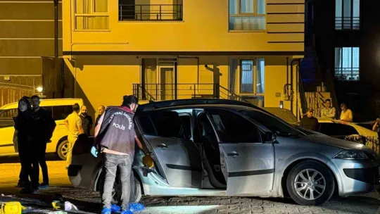 Kıskanç sevgili dehşet saçtı: 3 ölü