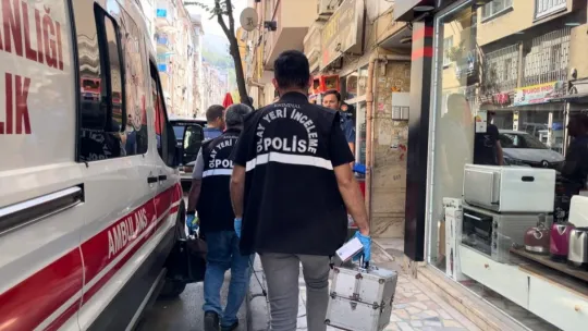 Bursa'da kıskançlık krizine giren adam hem sevgilisini hem kendini öldürdü