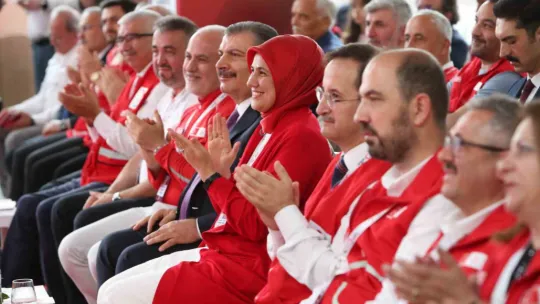 Kızılay'a ilk kadın genel başkan