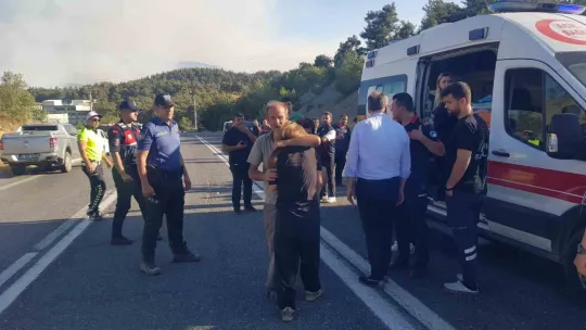 Kızının kullandığı traktörde can verdi