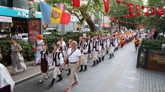 Kocaeli 1. Balkan Halk Oyunları Festivali başladı