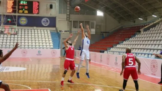 Kocaeli BŞB Kağıtspor dolu dizgin!