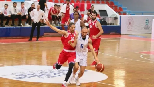 Kocaeli BŞB Kağıtspor dolu dizgin!