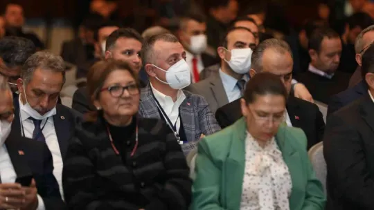 Kocaeli Büyükşehir Belediyesi'ne yılın en başarılı kültür sanat ödülü