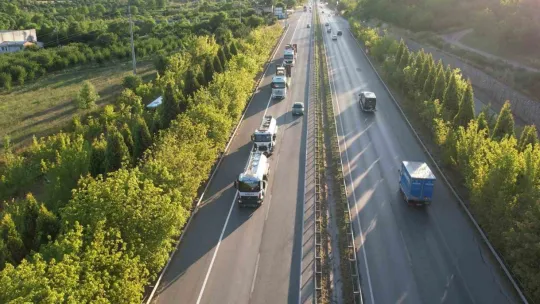 Kocaeli Büyükşehir, Sakarya'nın yardımına koştu