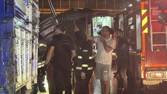 Kocaeli'de 1 kişinin öldüğü zincirleme kazayla ilgili 2 sürücü tutuklandı