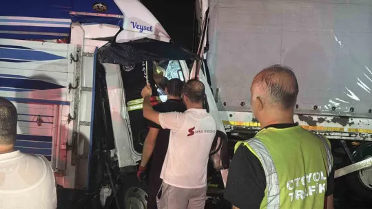 Kocaeli'de 1 kişinin öldüğü zincirleme kazayla ilgili 2 sürücü tutuklandı