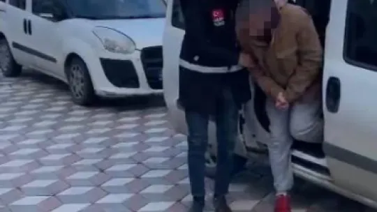 Kocaeli'de 2 kişiyi acımasızca kemerle döven şahıslar yakalandı