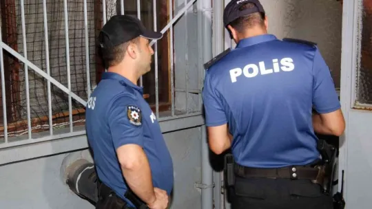 Kocaeli'de 20 aranan şahıs yakalandı