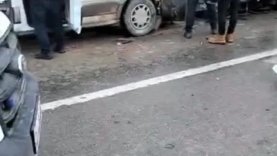 Kocaeli'de 3 araçlı zincirleme kaza: Yaralılar var